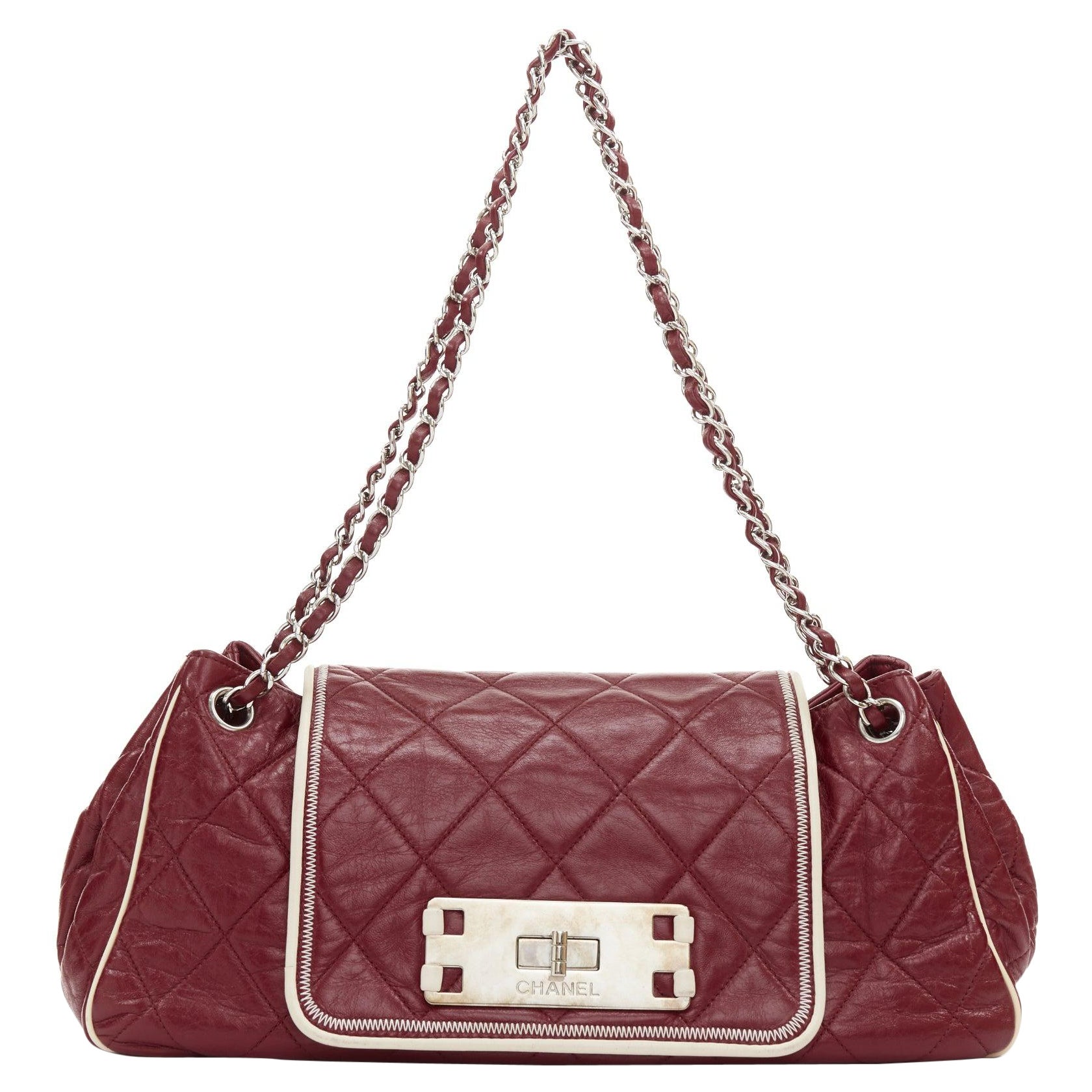 CHANEL East West Accordion Flap red Bordeaux silver chain flap bag in vendita