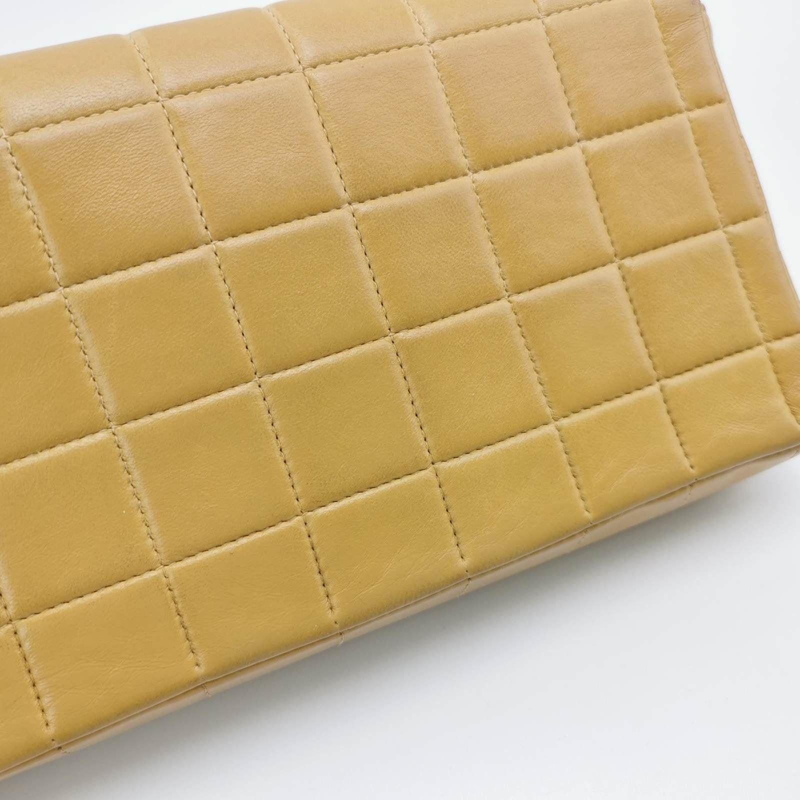 Chanel East West Chocolate Bar Beige Leather 9