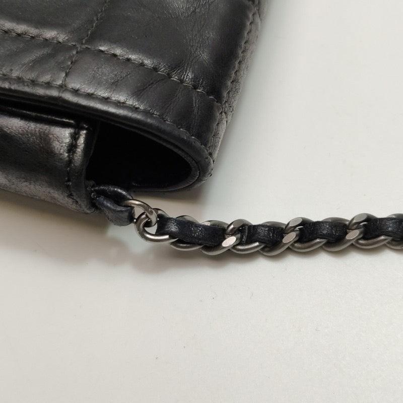 Chanel East West Chocolate Bar Black Leather Silver Hardware, 2000-2002 4