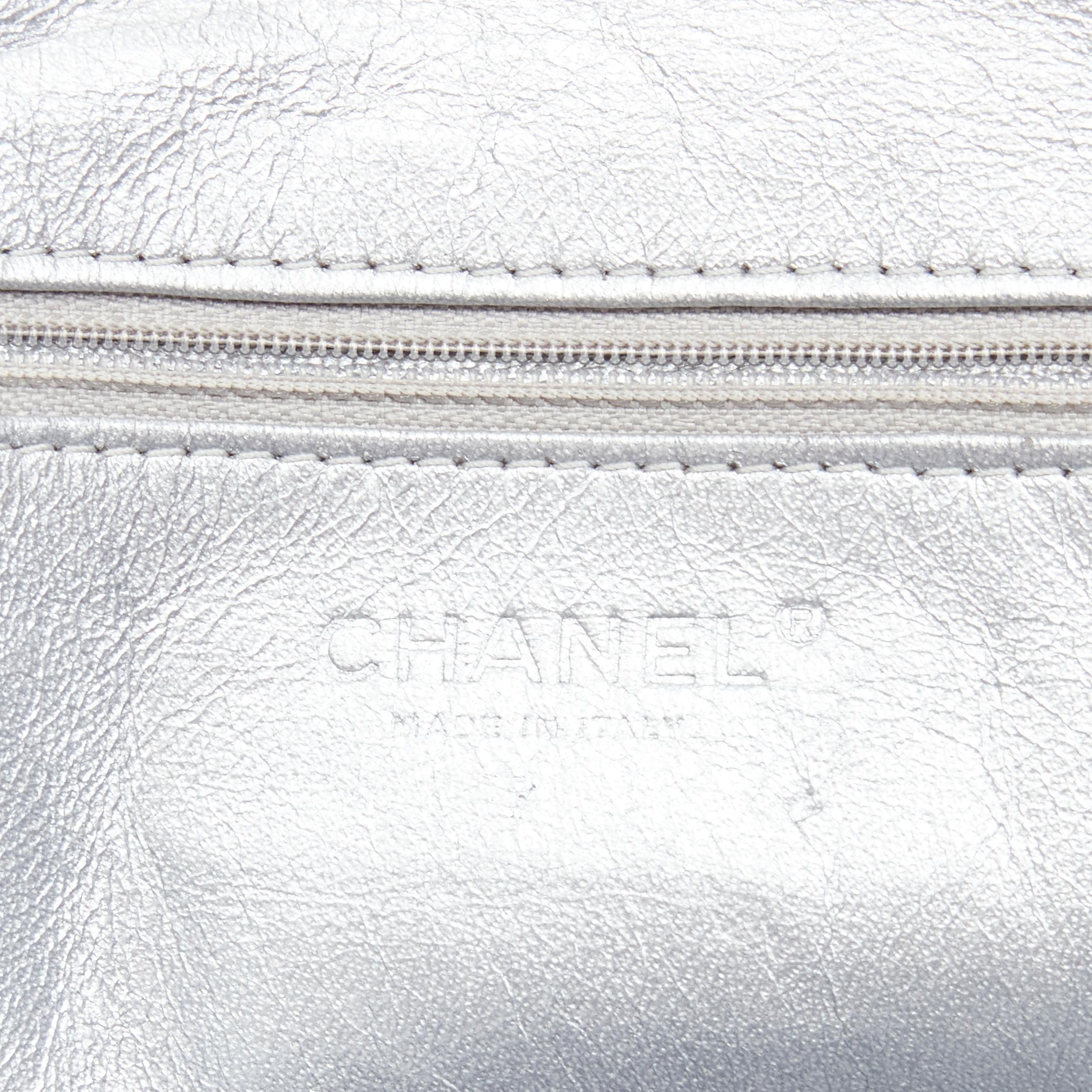 CHANEL East West dark brown grained leather CC logo chunky silver chain hobo bag 2