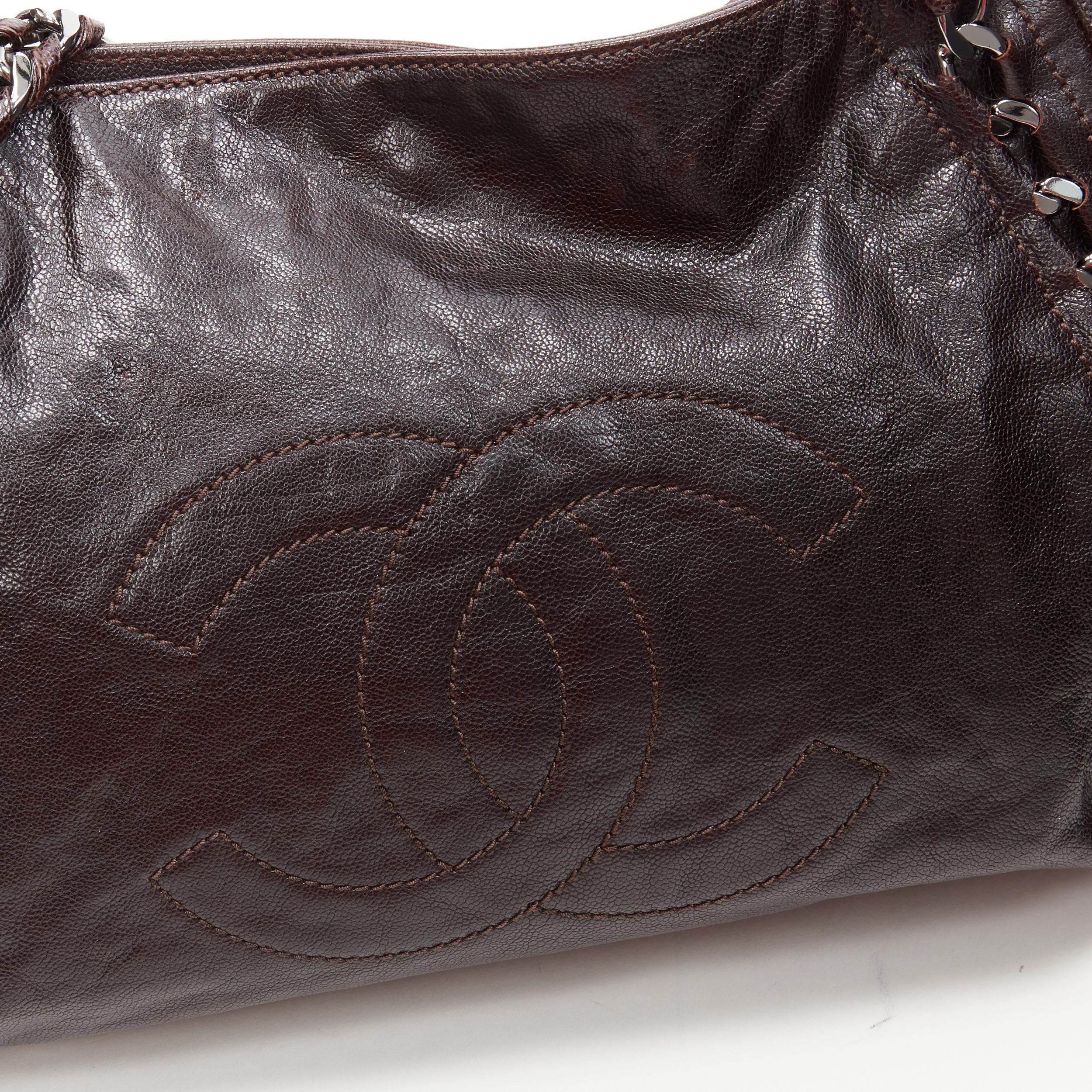 CHANEL East West dark brown grained leather CC logo chunky silver chain hobo bag In Good Condition In Hong Kong, NT
