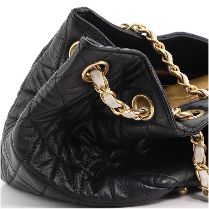 Chanel East West Mademoiselle Akkordeon Klappe Tasche gesteppte Lammfell Medium 2