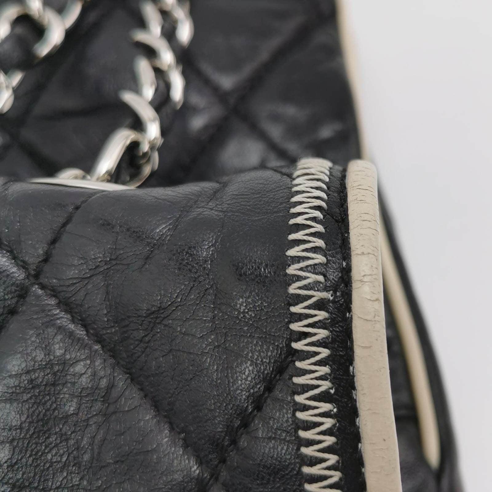 Chanel East West Mademoiselle Flap Bag 2008 Medium Black Leather Shoulder Bag For Sale 6