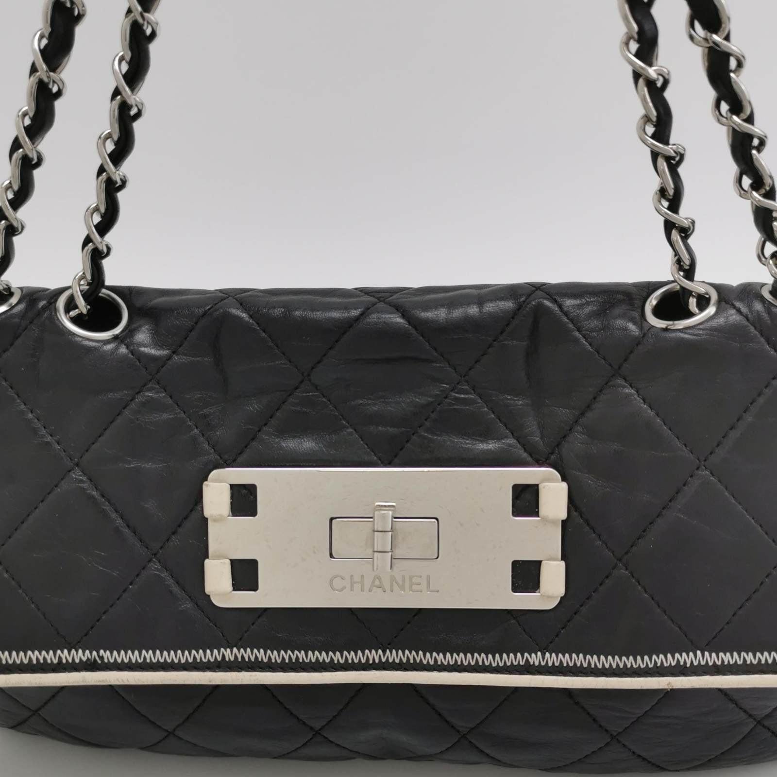 Chanel East West Mademoiselle Flap Bag 2008 Medium Black Leather Shoulder Bag For Sale 4