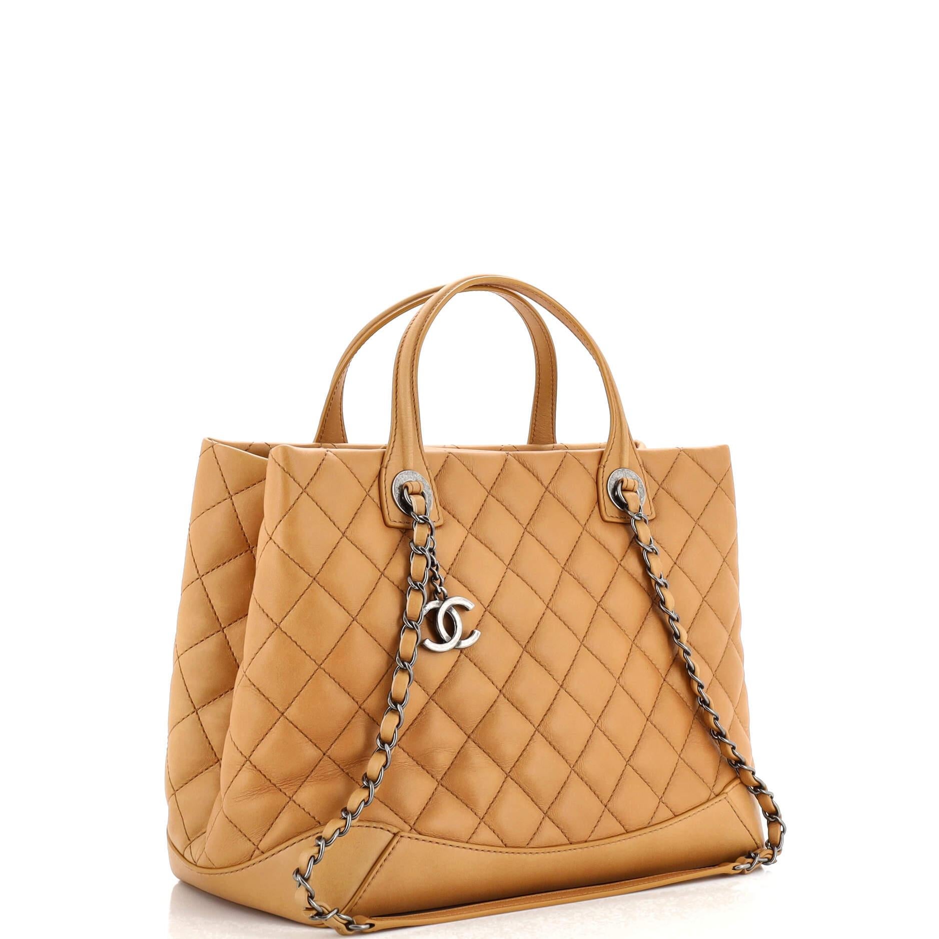 Chanel Easy Shopping Tote Quilted Calfskin Small In Good Condition In NY, NY