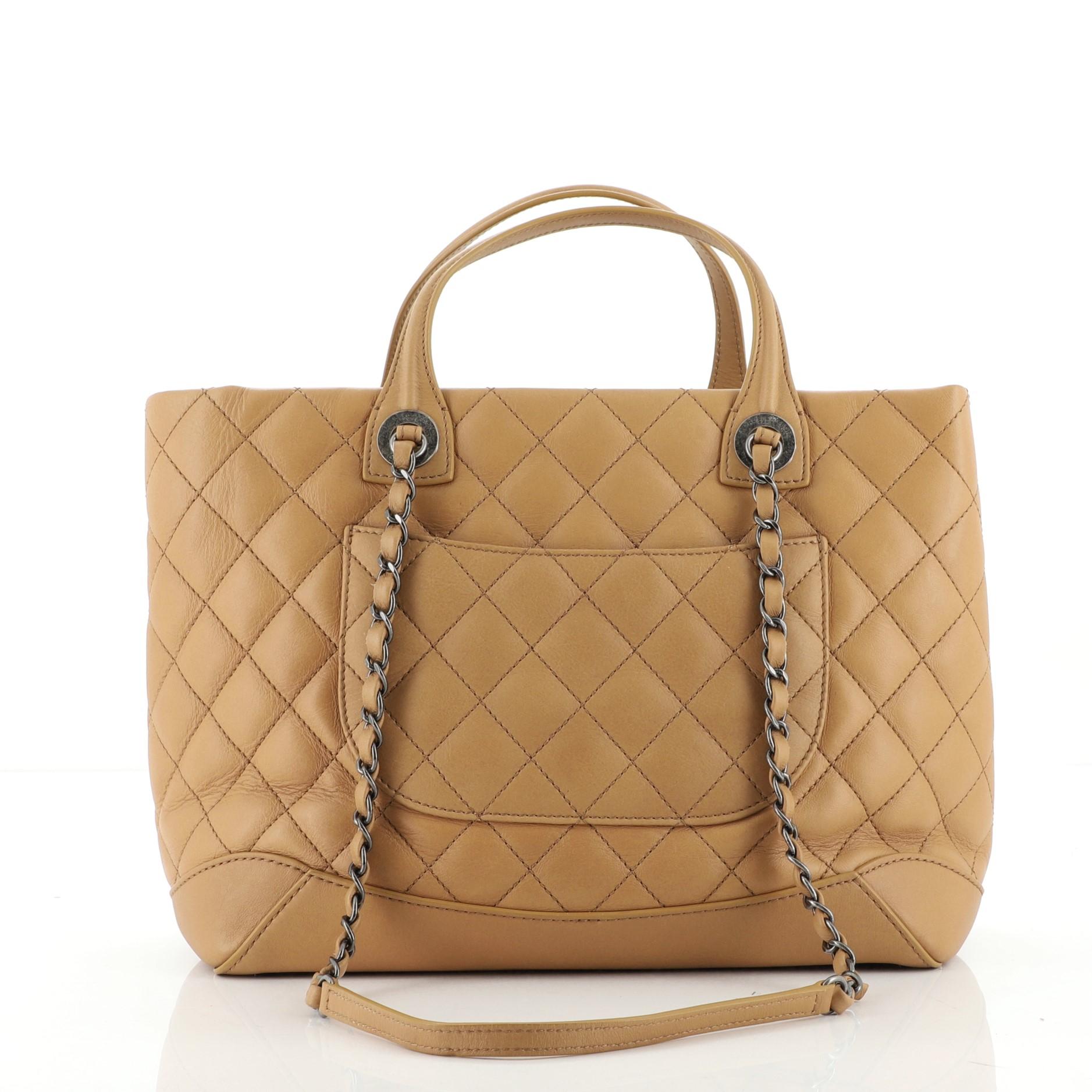 Chanel easy online shopping tote