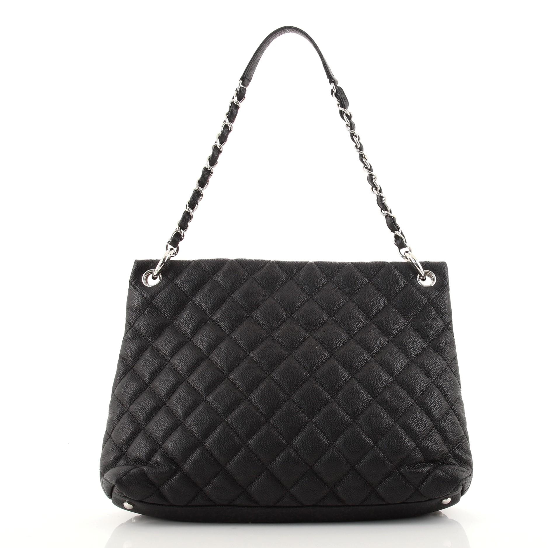 Chanel Easy Tote Gesteppt Kaviar Groß im Zustand „Gut“ in NY, NY