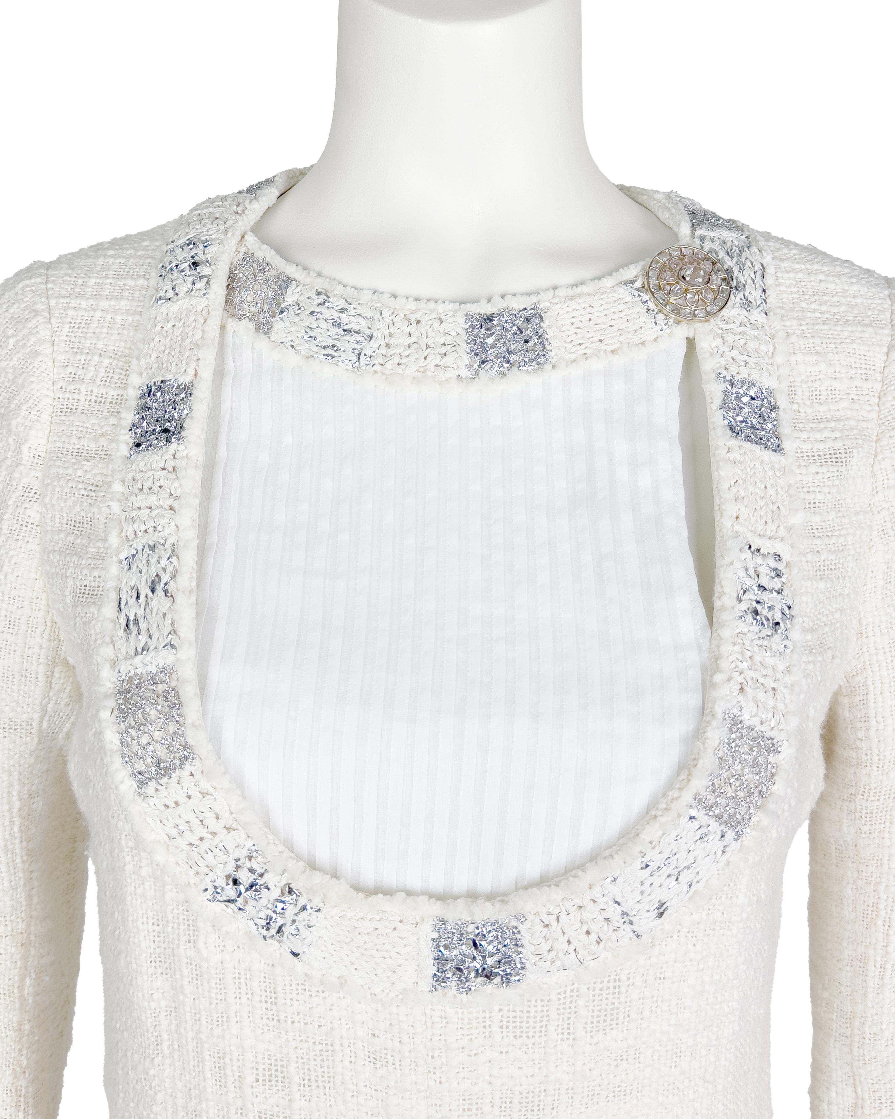 Chanel Ecru Bouclé Paris Bombay Cocktailkleid Pre Fall 2012 im Zustand „Gut“ im Angebot in Toronto, Ontario