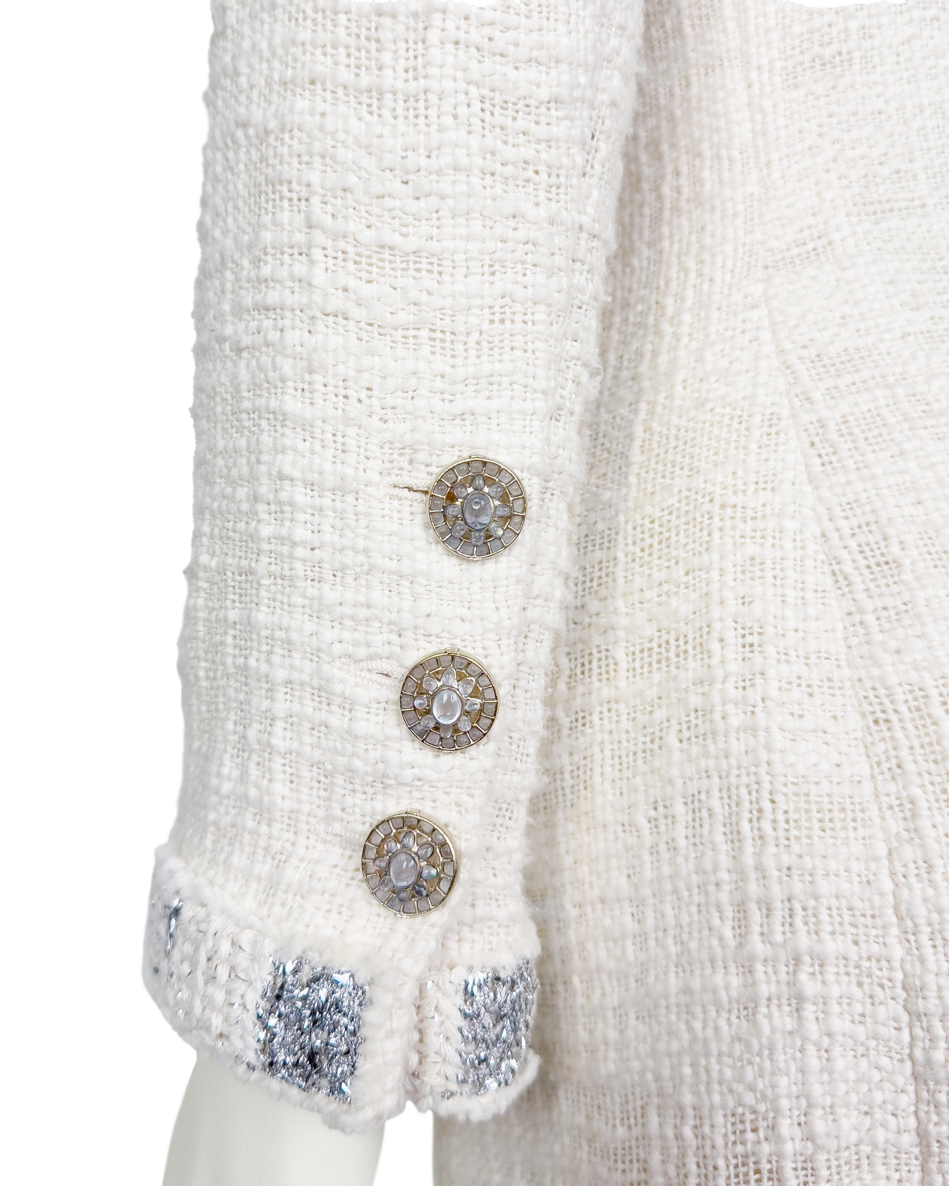 Chanel Ecru Bouclé Paris Bombay Cocktailkleid Pre Fall 2012 im Angebot 1