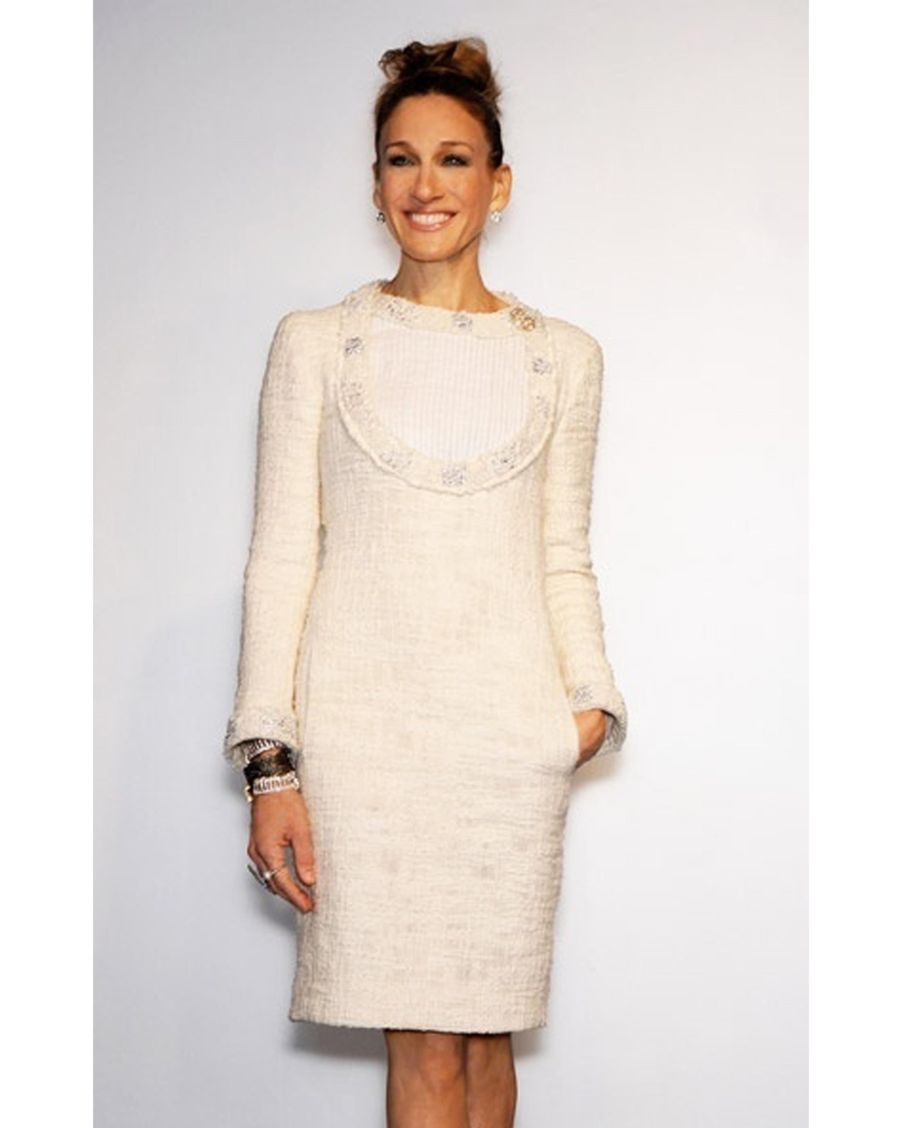 Chanel Ecru Bouclé Paris Bombay Cocktailkleid Pre Fall 2012 im Angebot 4