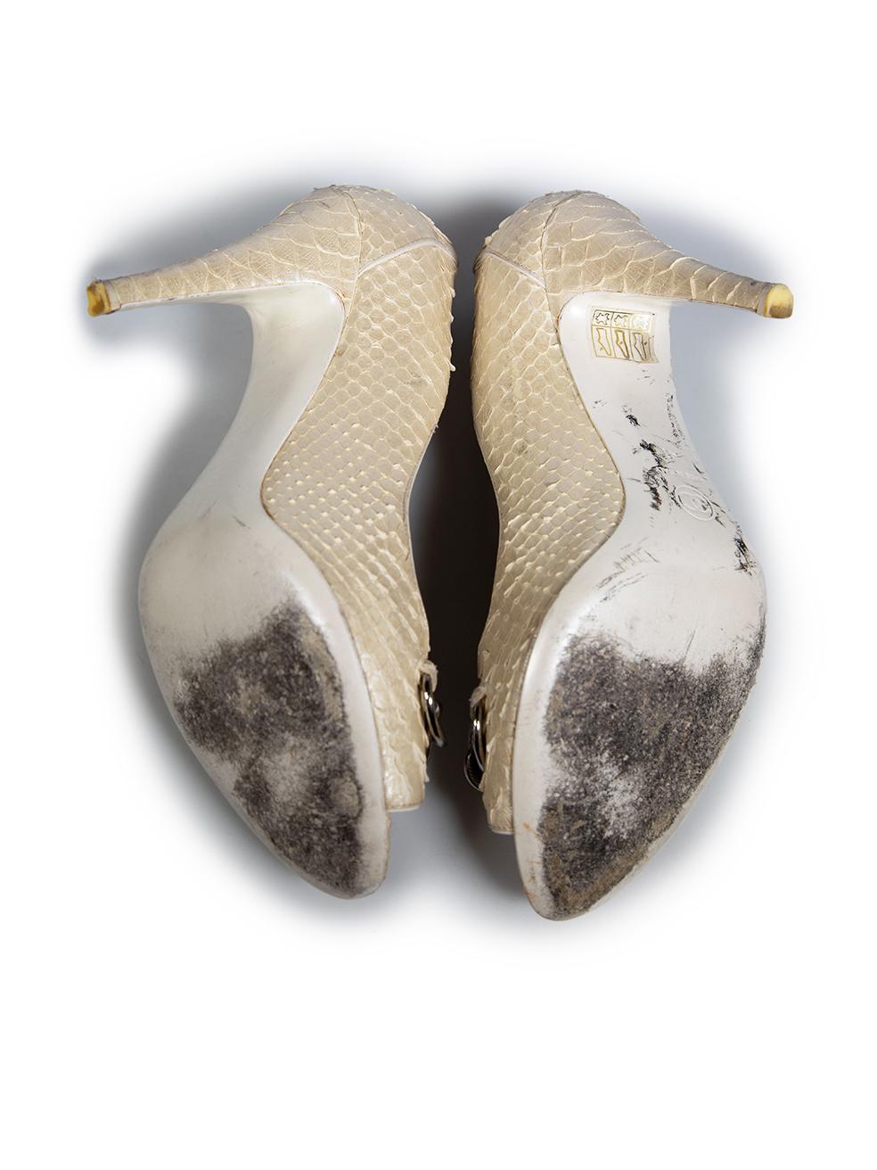 Chanel Ecru Python CC Chain Peep Toe Heels Size IT 41 In Good Condition In London, GB