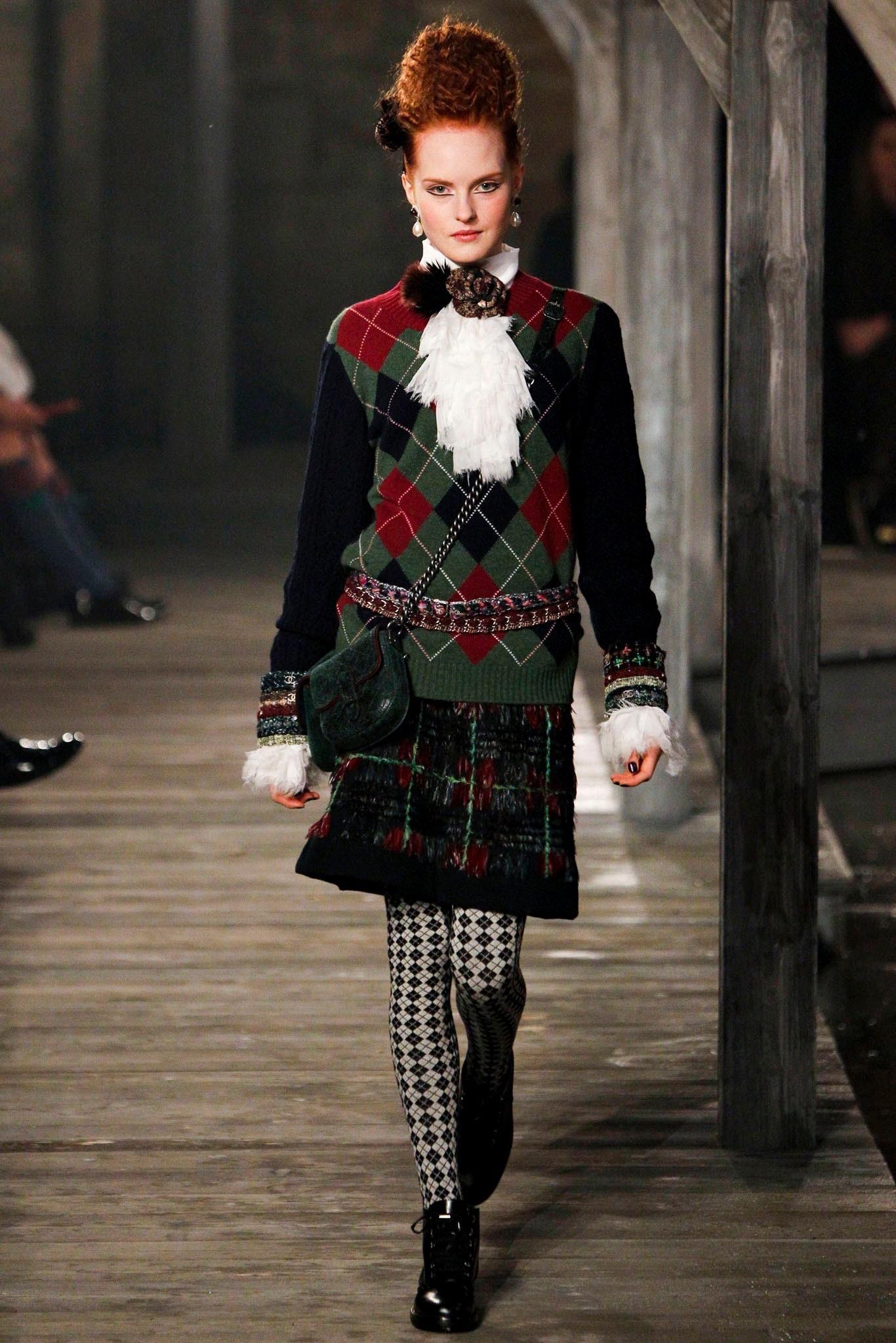 Chanel Edinburgh Collection CC Patch Tartan Dress 6