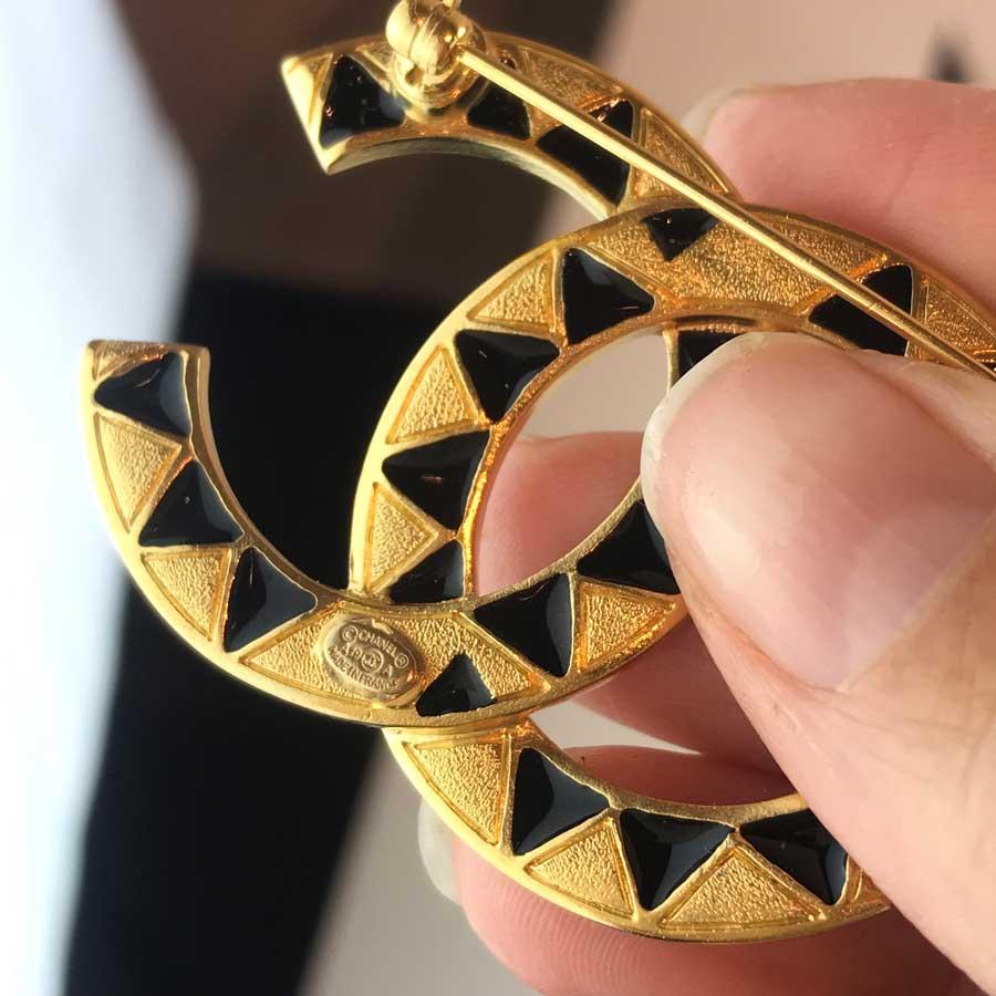 chanel egyptian brooch