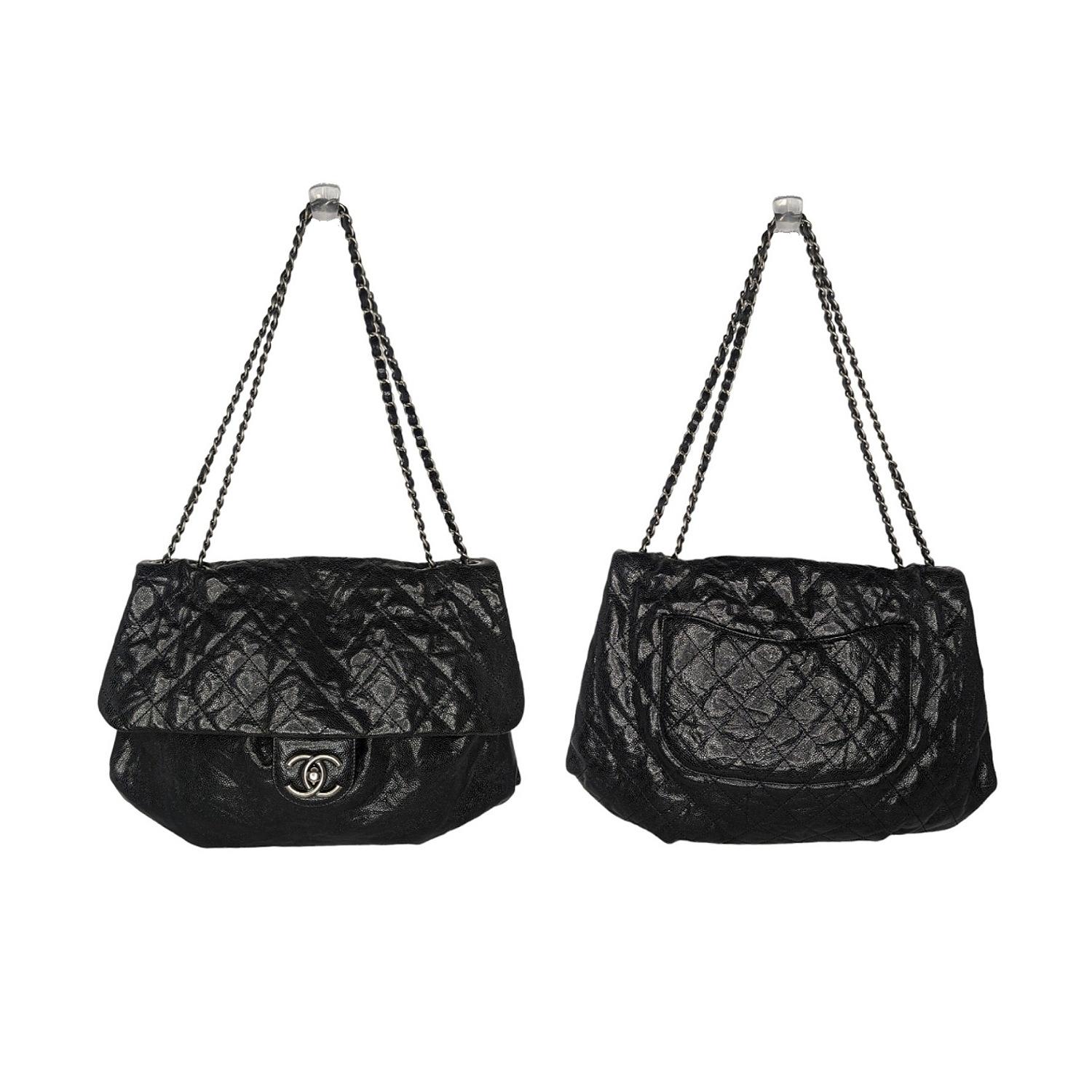 Chanel Elastic CC Flap Bag Glazed Caviar Hobo Shoulder Bag In Excellent Condition In Scottsdale, AZ
