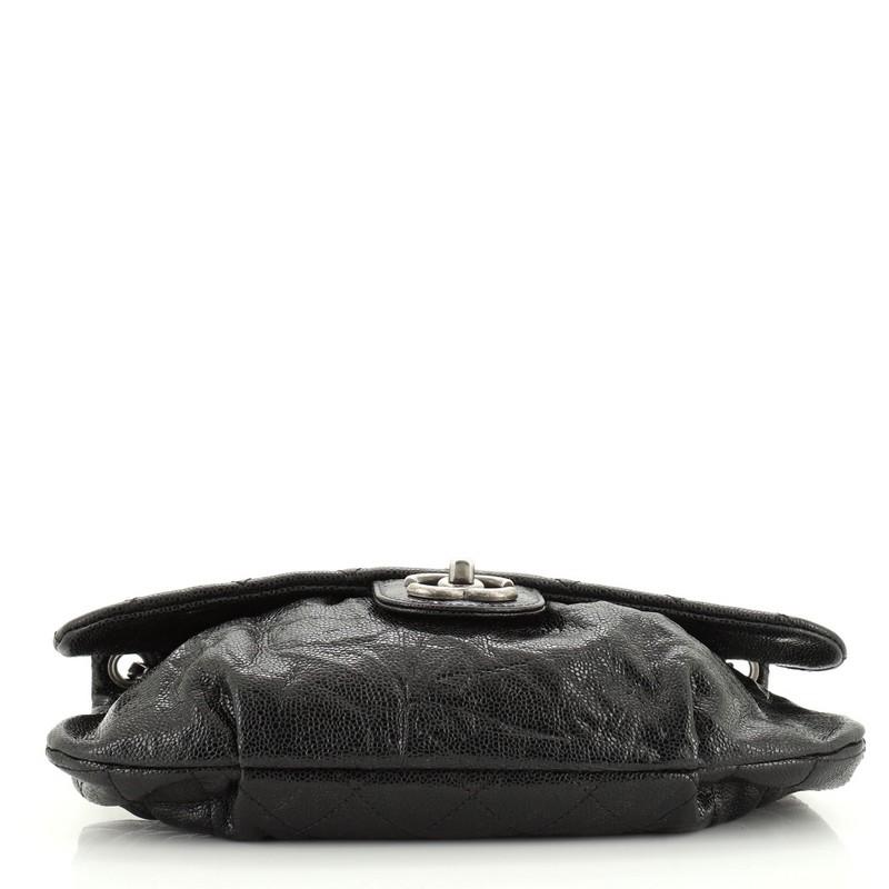 Chanel Elastic Flap Bag Quilted Glazed Caviar Medium In Good Condition In NY, NY