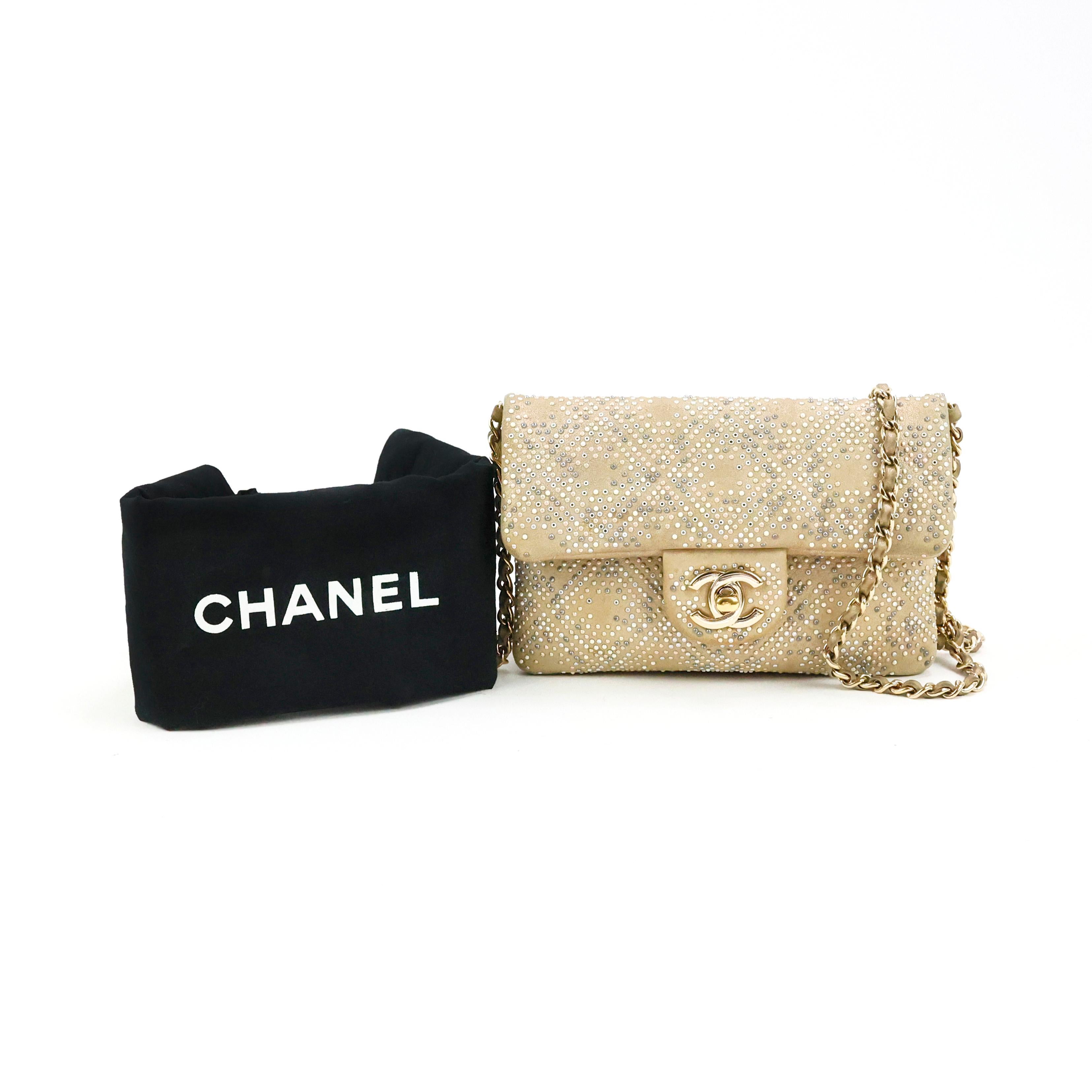 Chanel Embellished Gold Flap Bag For Sale 1