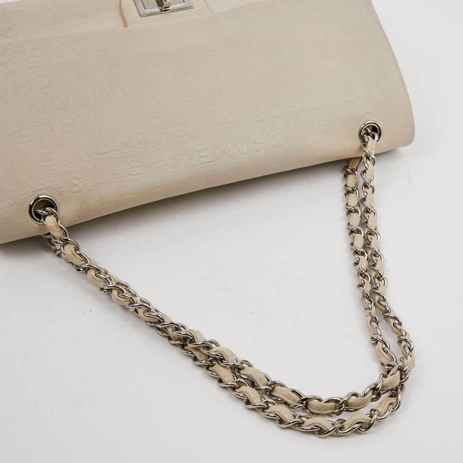 CHANEL Embossed Beige Leather Bag For Sale 3