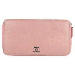 Chanel Embossed Camellia Gusset Zip Around Wallet 2cj1110 Pink Leather Clutch