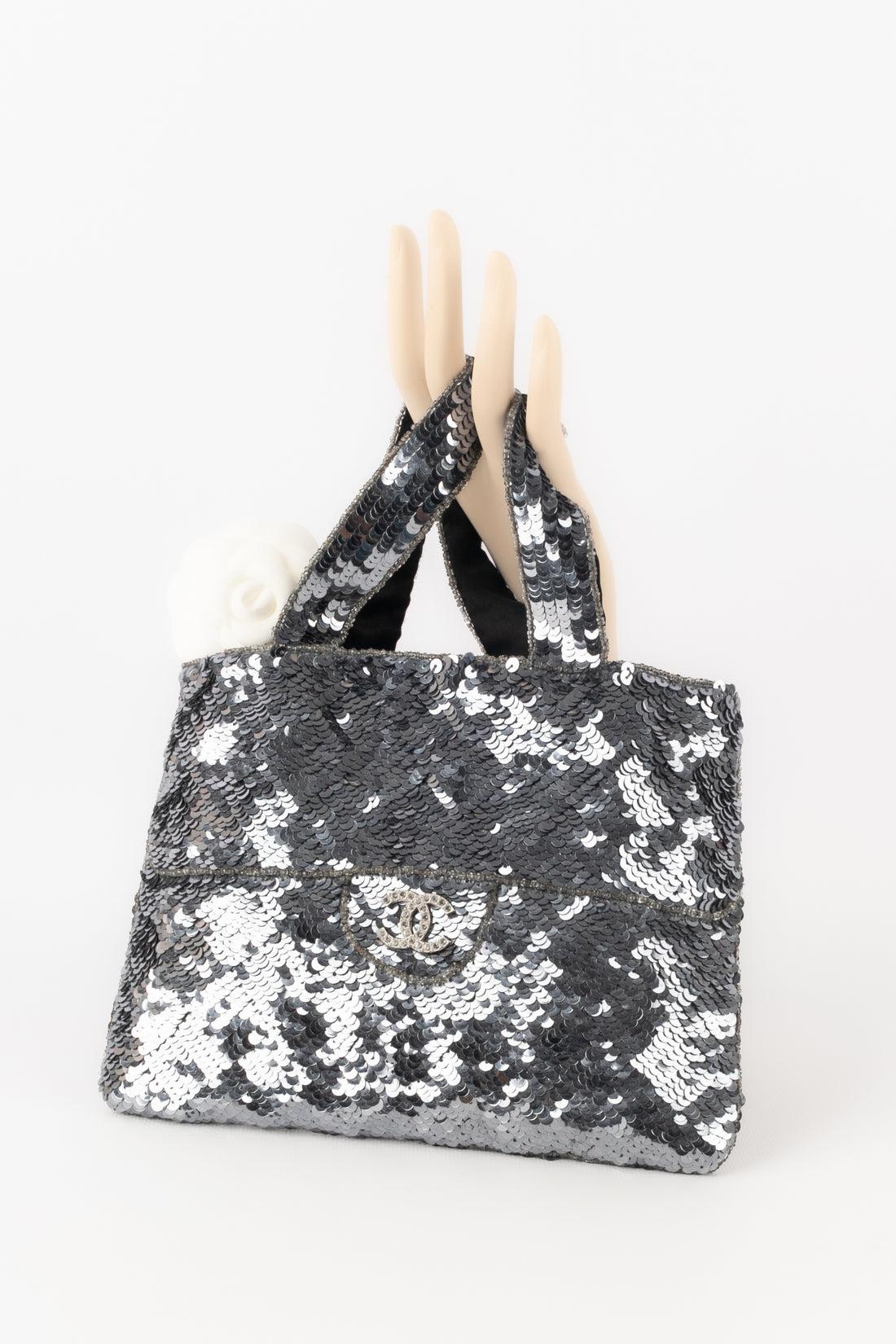 Chanel Embroidered Bag 'Trompe l'oeil', 1998 4