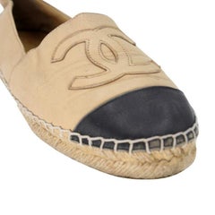 Chanel - Chaussures plates en cuir brodées Espadrille 38 avec bouts courts CC-0915N-0001