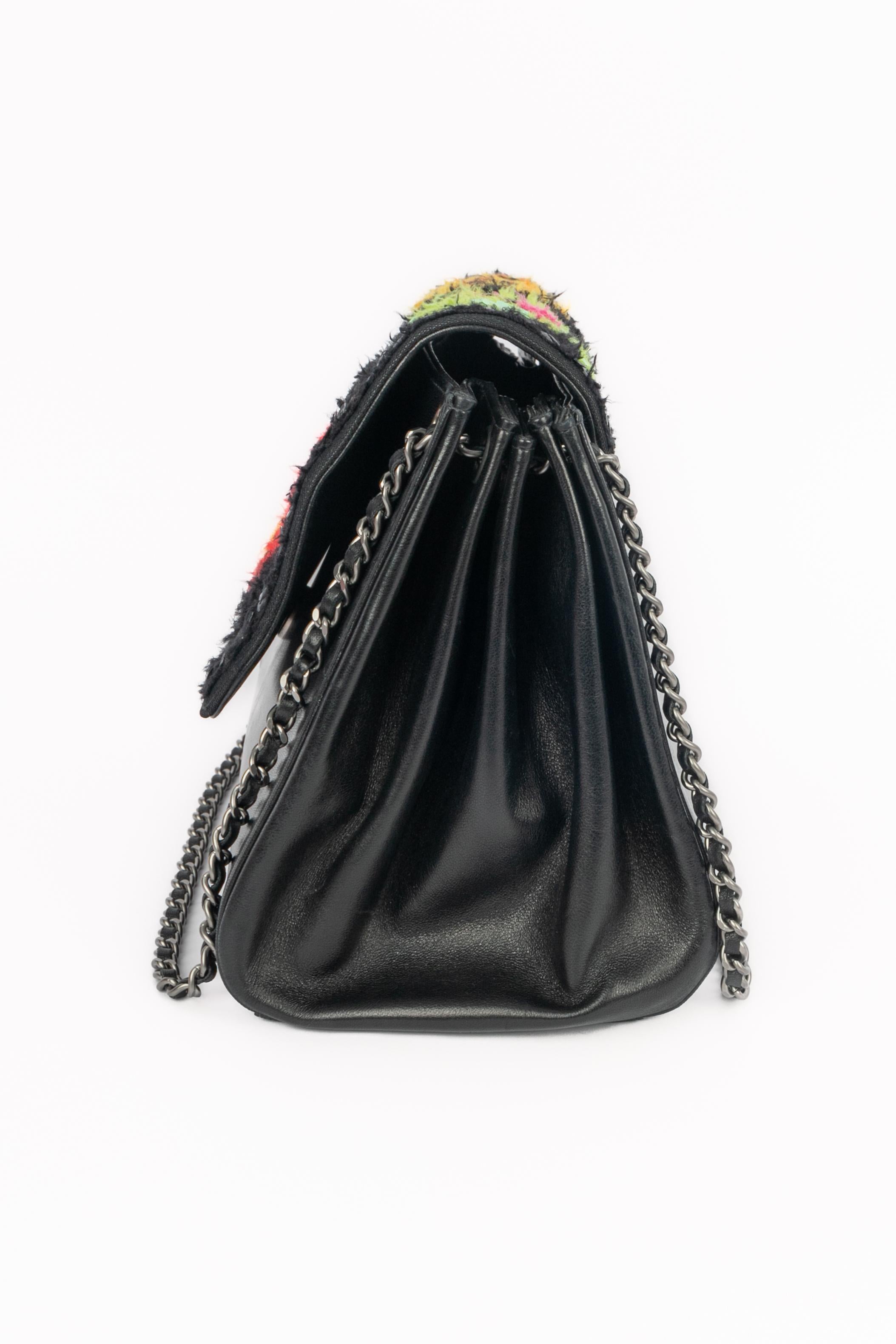 Chanel embroidered leather bag 2000 For Sale 2