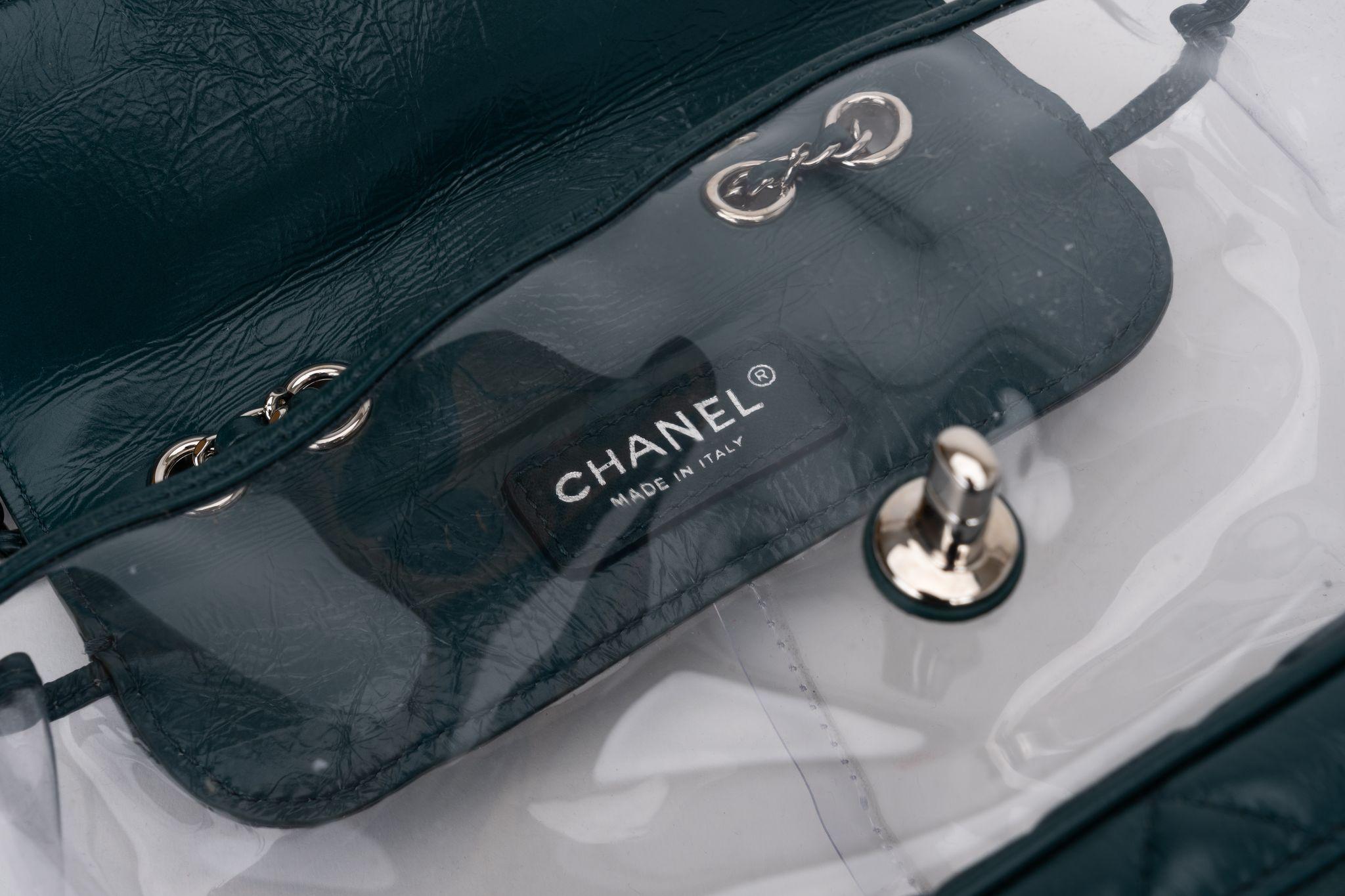 Chanel Rucksack aus PVC in Smaragdgrün und PVC im Angebot 5
