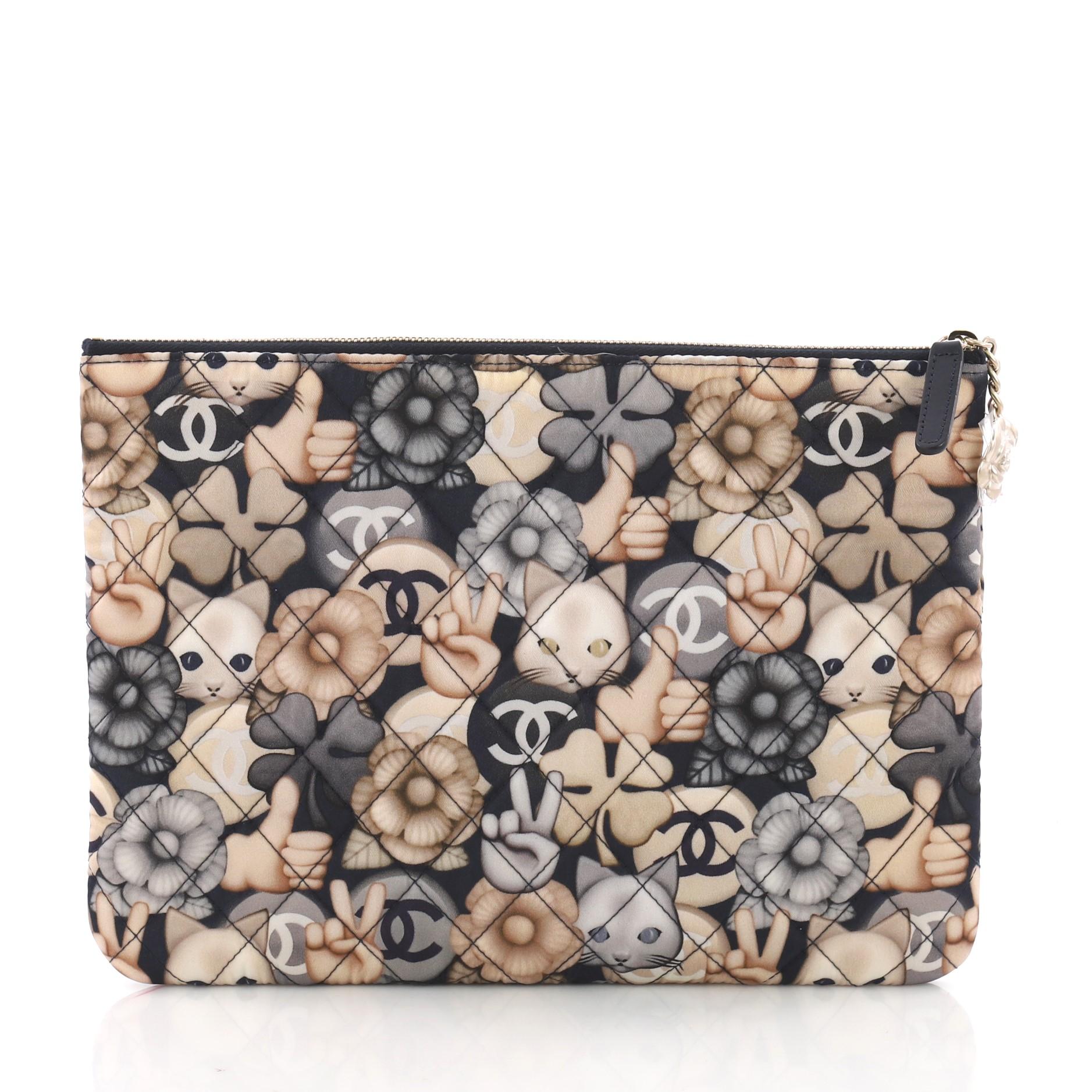 Chanel Emoticon O Case Clutch Quilted Printed Nylon Medium In Good Condition In NY, NY