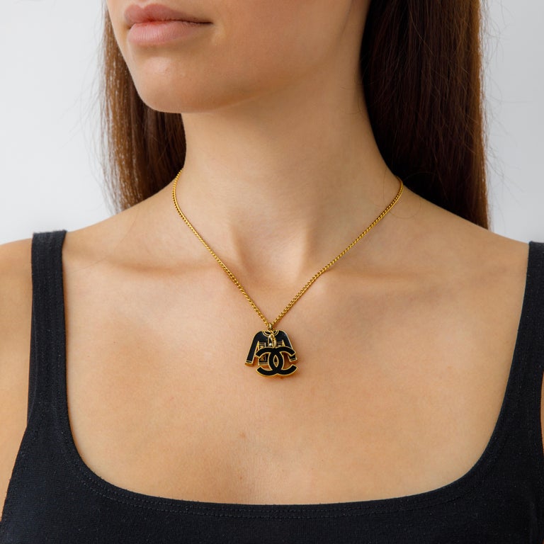 Chanel Filigree 1980's Gold Tone Cross Necklace – catwalk