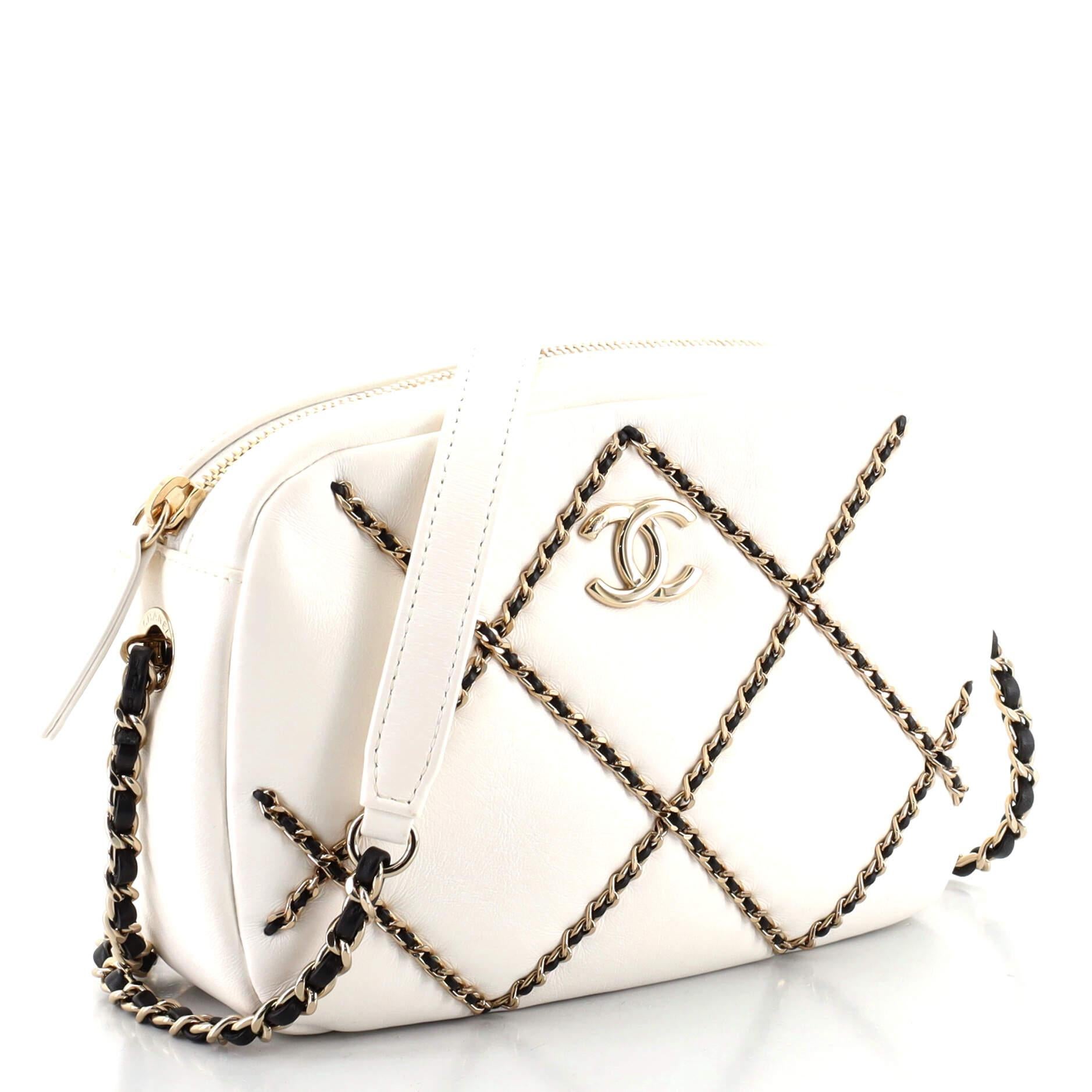 chanel entwined chain bag