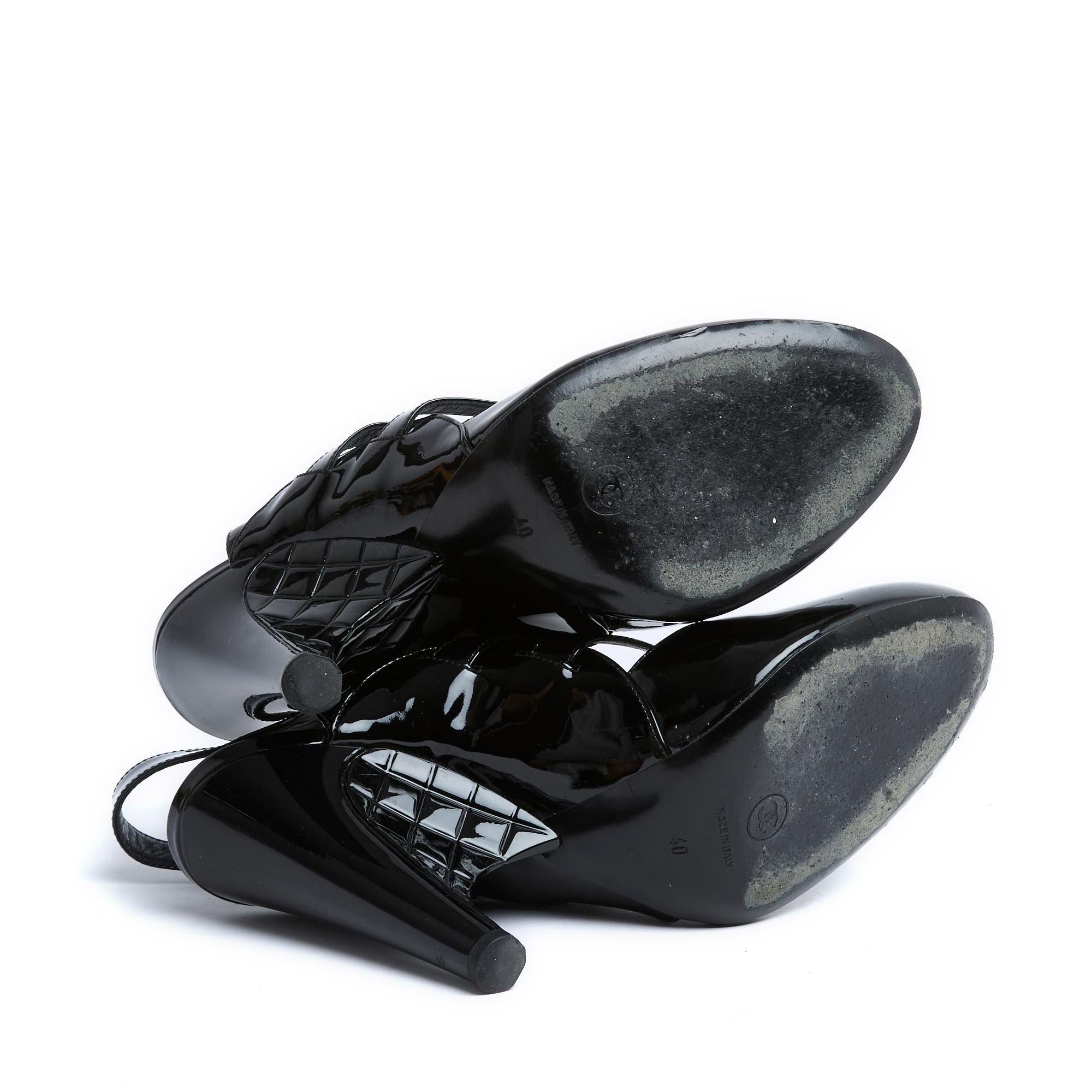 Chanel Escarpins Bottines EU40 Black Leather Pumps Gaiters US9 en vente 1