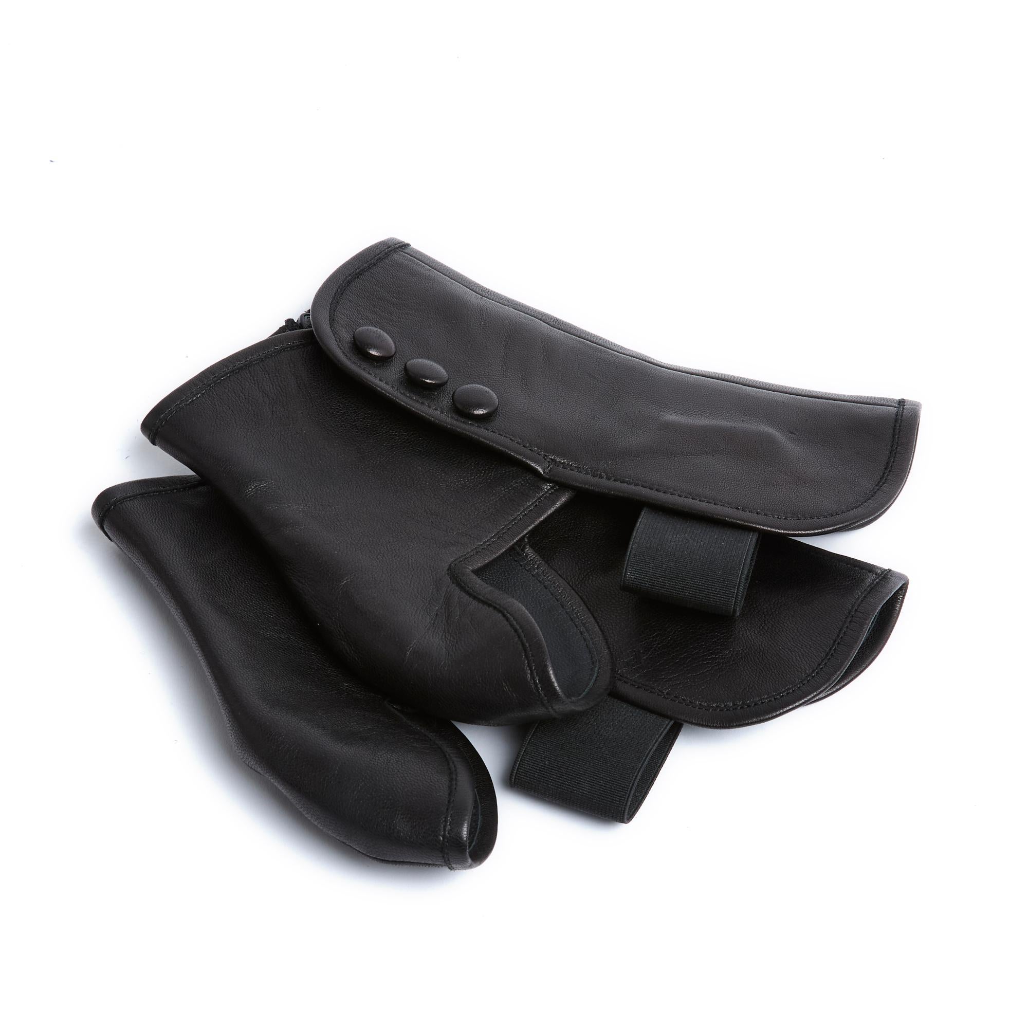 Chanel Escarpins Bottines EU40 Black Leather Pumps Gaiters US9 en vente 2