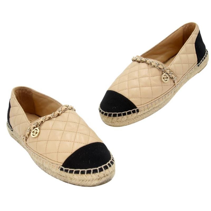 Chanel Espadrille 36 Leather Chain Quilted Flats CC-0225N-0043 For Sale