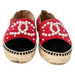 Chanel Espadrille 36 Suede and Faux Pearl CC Cap-Toe Flats CC-0426N-0120