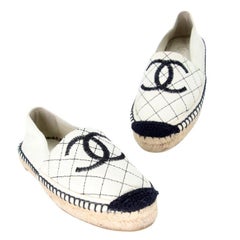 Chanel Espadrille 37 Canvas Diamond Quilted Stitching CC Flats CC-0502N-0135