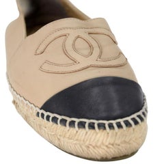 Chanel Espadrille 37 Large CC Monogram 37 Leather Cap Toe Flats CC-0803N-0002