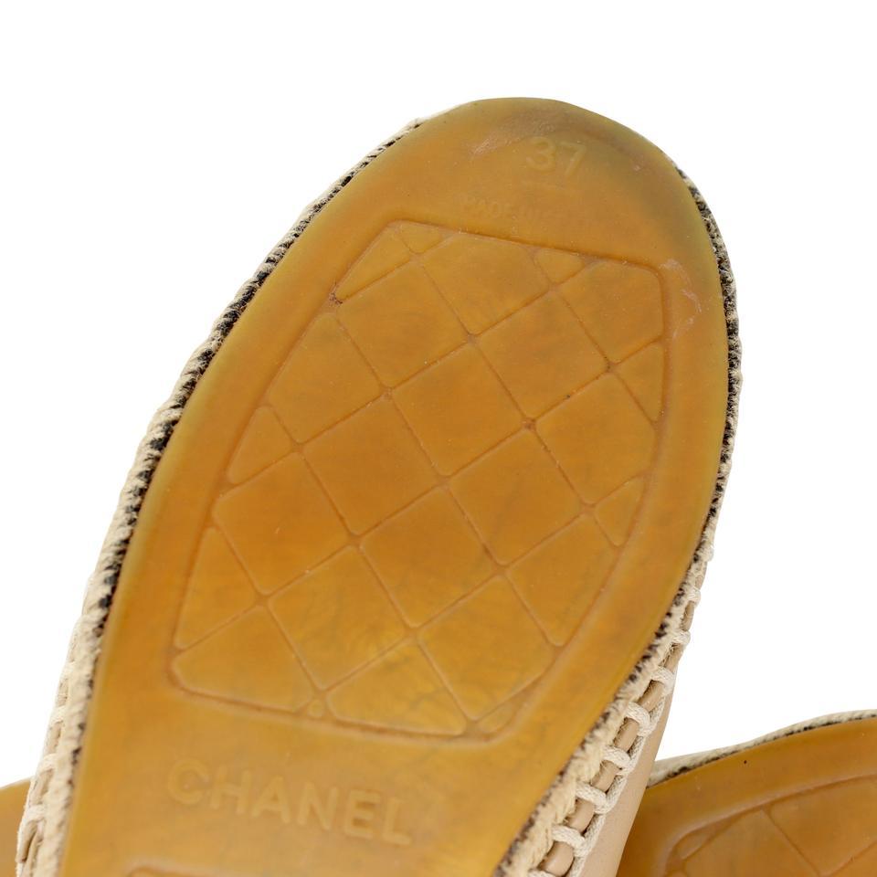 Chanel Espadrille 37 Leather Cap Toe CC Flats CC-S0304P-0008 For Sale 6