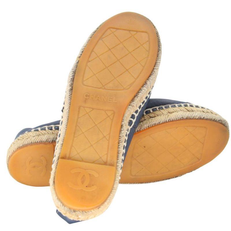 Chanel Espadrille 37 Leder CC Cap Toe Flats CC-0503N-0142 im Zustand „Gut“ im Angebot in Downey, CA