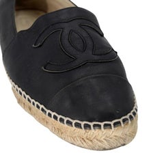 Chanel - Espadrille 38 - Chaussures à bout ouvert CC en cuir CC-0322N-0084