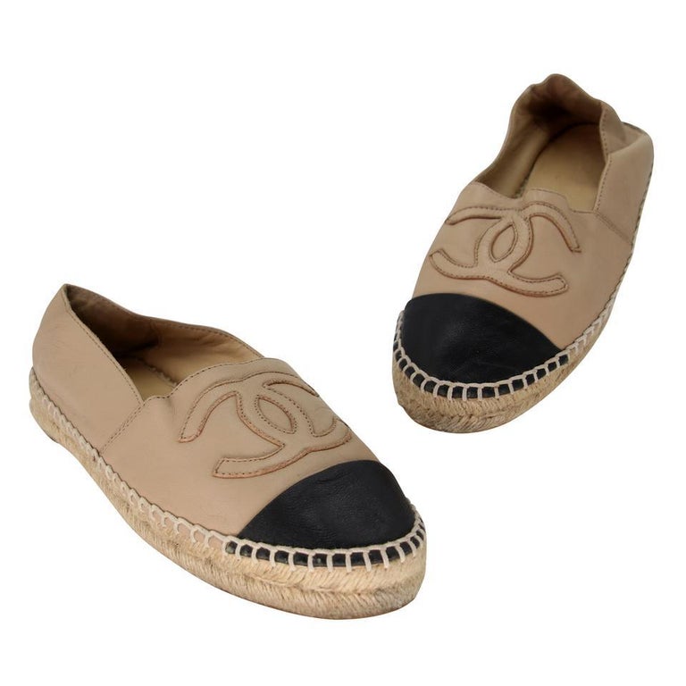 Chanel Espadrille CC 36 Leather Cap Toe Flats CC-S0222P-0003 For Sale at  1stDibs