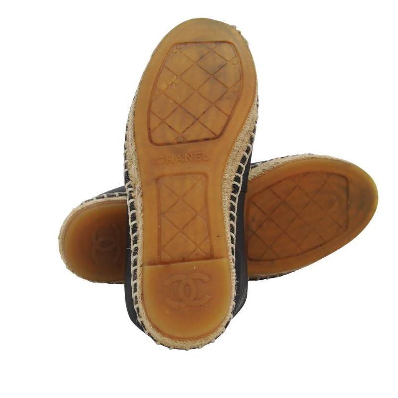 Chanel Espadrilles 37 Lambskin Ballerina CC Camellia Studded Flats CC-0225N-0050 In Good Condition For Sale In Downey, CA