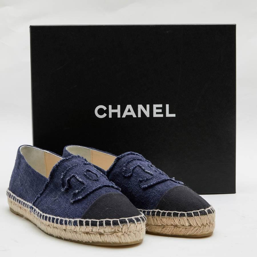 CHANEL Espadrilles in Two-tone Blue and Black Denim Size 40 2
