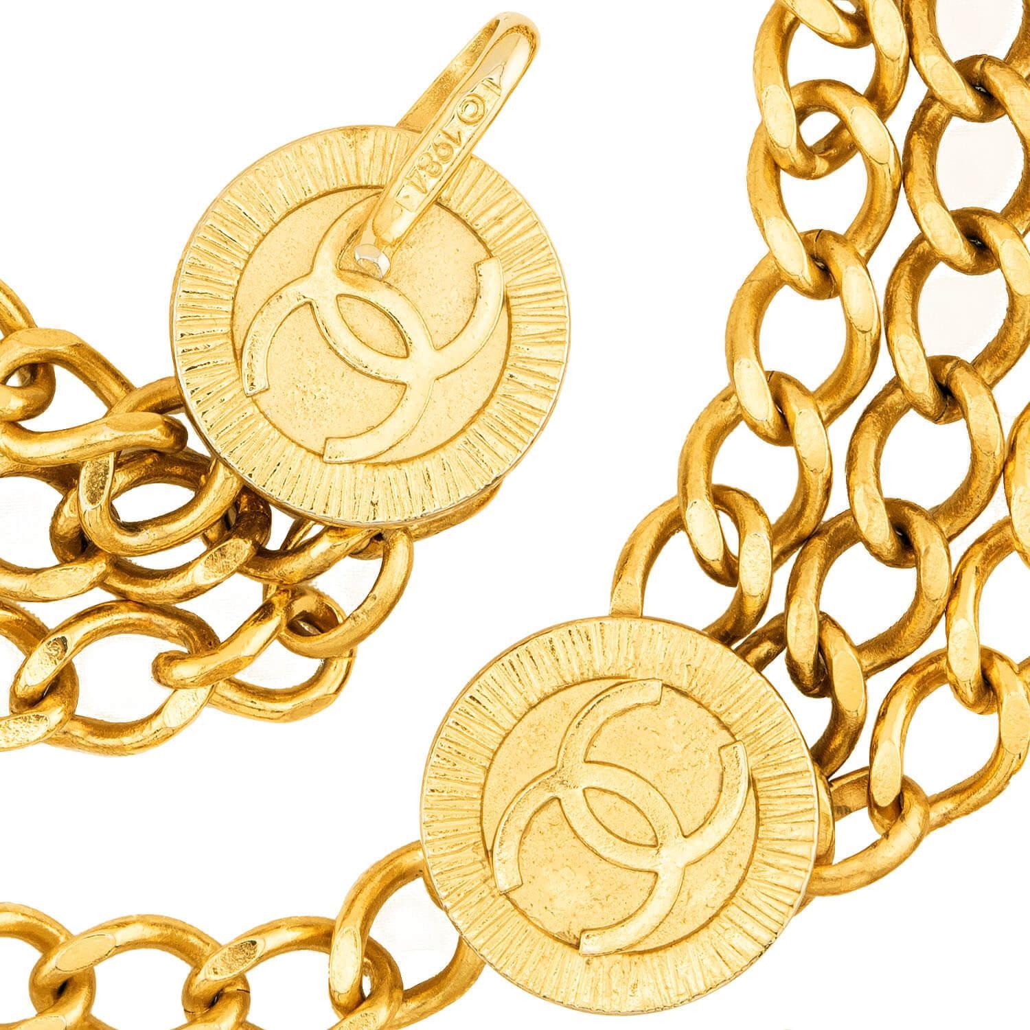 Donna Cintura a catena Chanel Estate con placca d'oro e argento massiccio in vendita