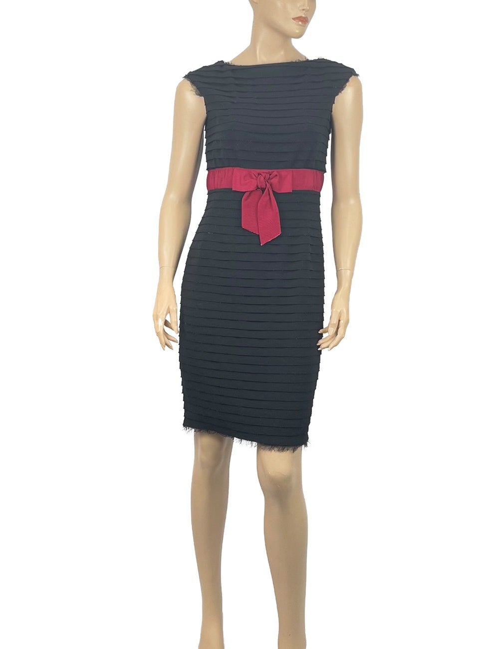 Chanel EU 38 Black Cap Sleeve Cocktail Tiered Bow Sheath Wool Dress For Sale