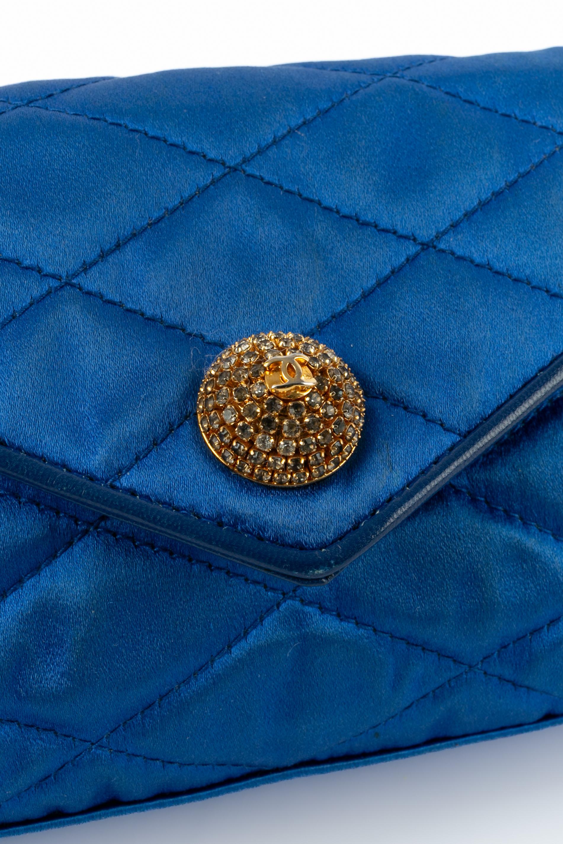 Bolso de noche Chanel 1988 en venta 6