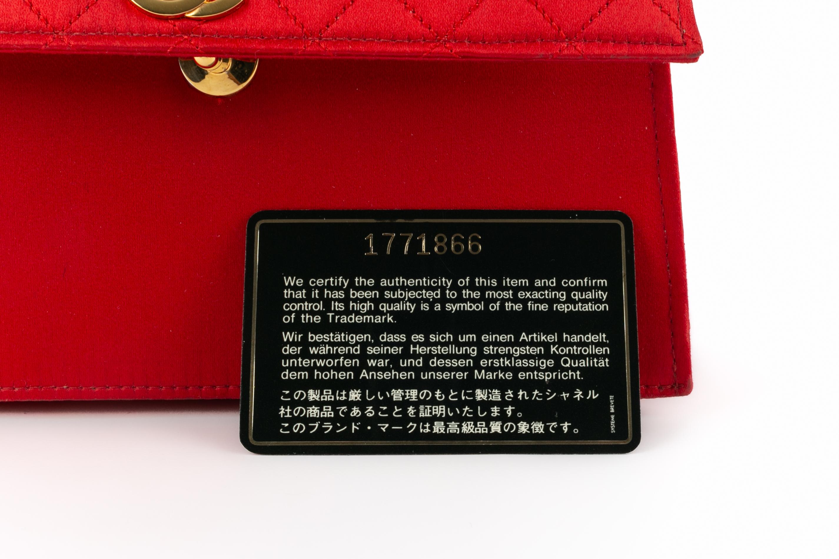 Bolso de noche Chanel 1991 en venta 7
