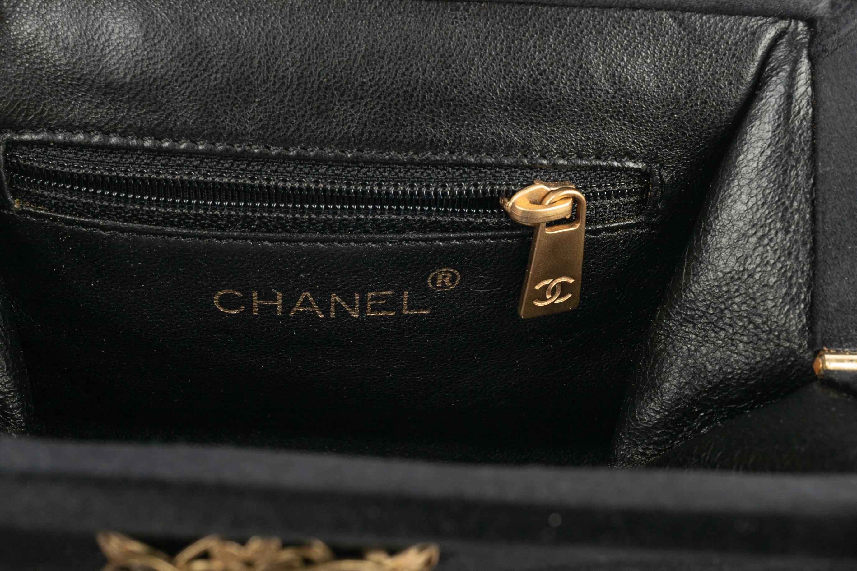 Bolso de noche Chanel 2000-2002 en venta 6