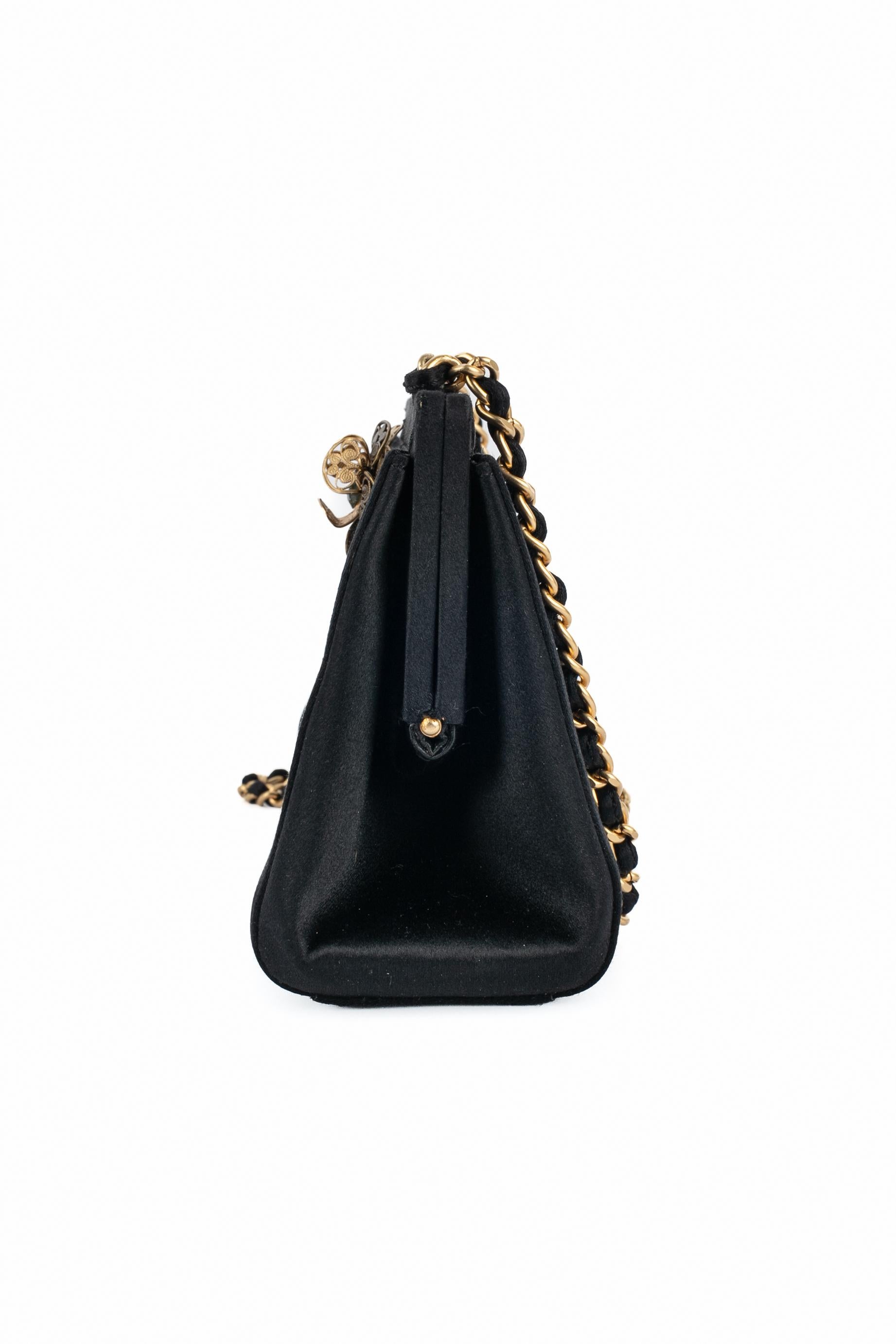 Bolso de noche Chanel 2000-2002 en Excelente estado para la venta en SAINT-OUEN-SUR-SEINE, FR