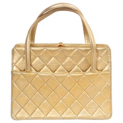 Borsa da sera Chanel in pelle dorata
