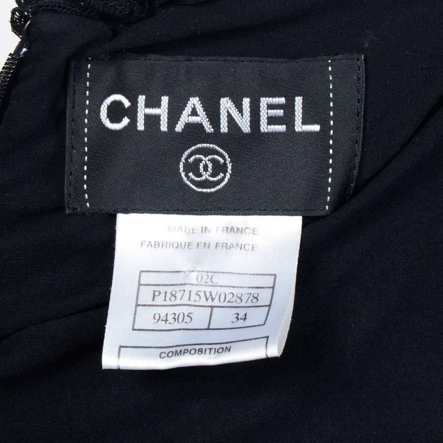 Chanel Cruise Collection Evening Dress with Black Ruffles, 2002 In Excellent Condition In Paris, FR