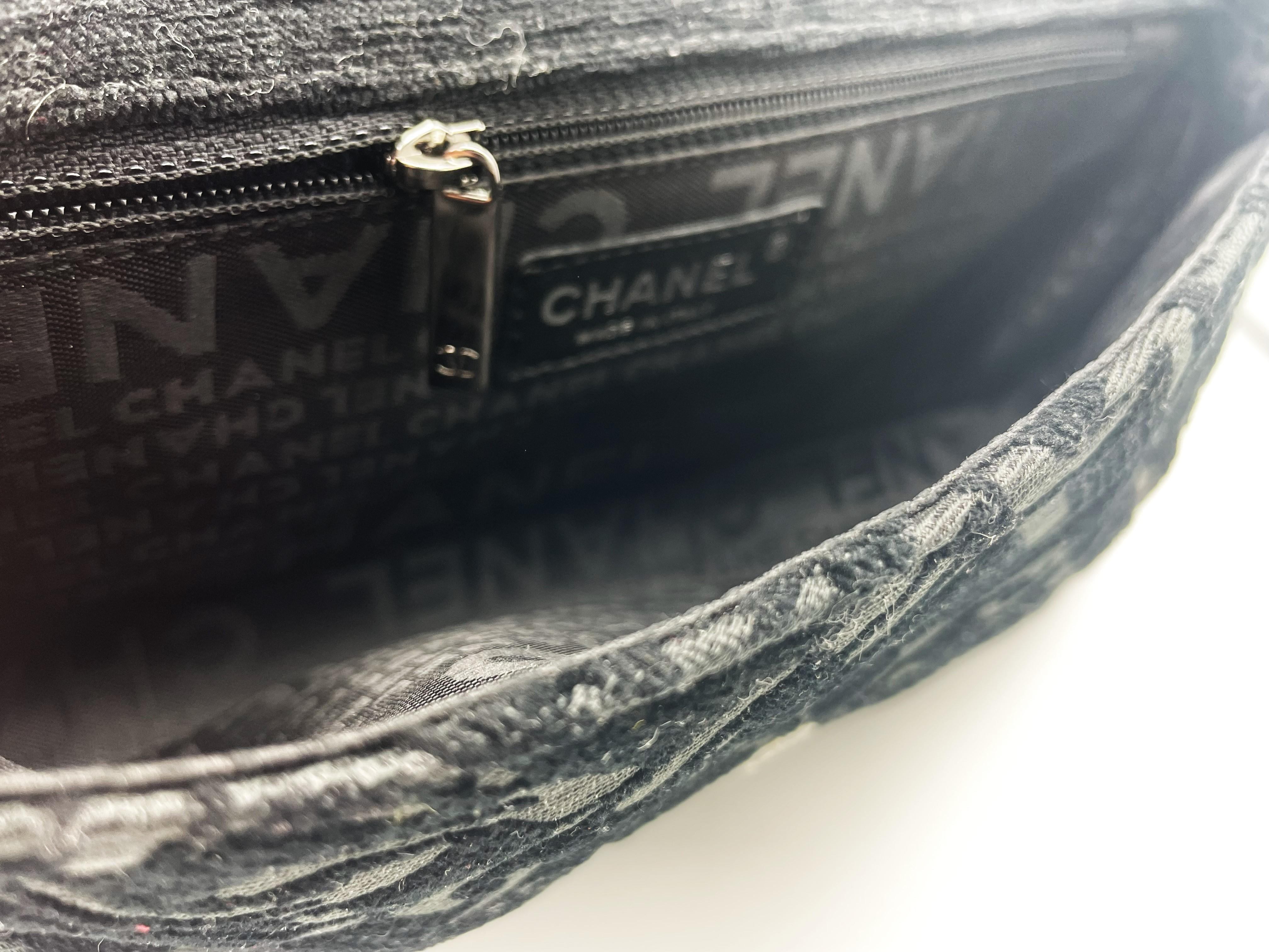 CHANEL EVENING SCHULTER BAG, schwarzer Jacquard-Stoff mit ikonischem CC 1990er im Angebot 5